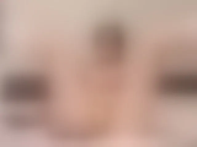Live sex webcam photo for yourelizzi #294098956