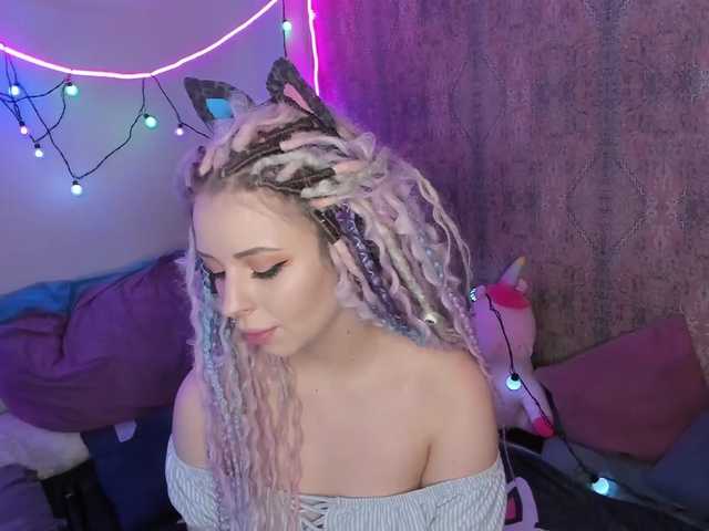 Live sex webcam photo for youreyesgazm #275531691