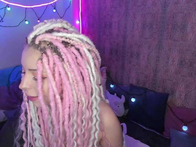 Live sex webcam photo for youreyesgazm #276122099