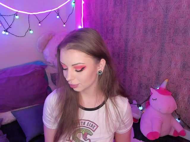 Live sex webcam photo for youreyesgazm #276423111