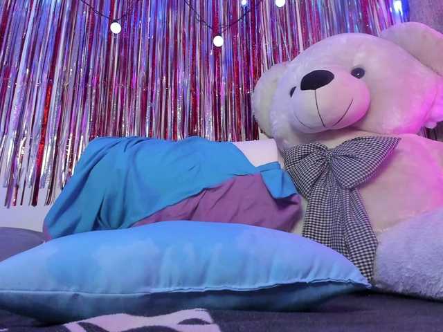 Live sex webcam photo for youreyesgazm #277117977