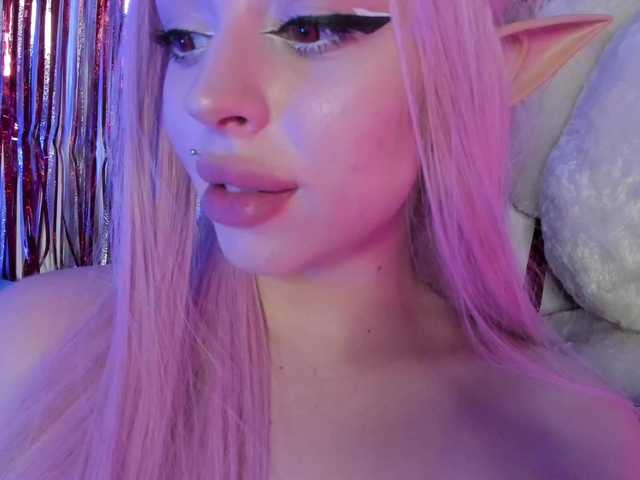 Live sex webcam photo for youreyesgazm #277215613