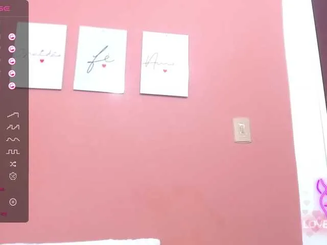 Live sex webcam photo for yourgoodgiirll #276096281