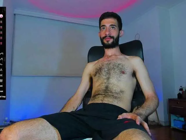Live sex webcam photo for yourhero11 #290982564