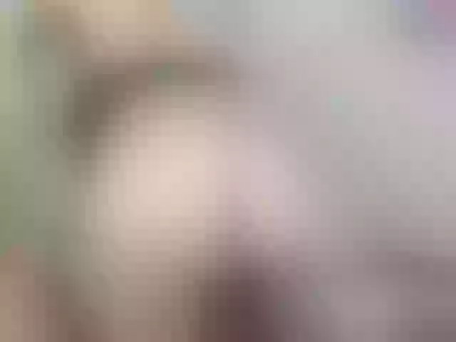 Live sex webcam photo for yourkrissnew1 #291604426