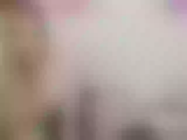 Live sex webcam photo for yourkrissnew1 #291657788