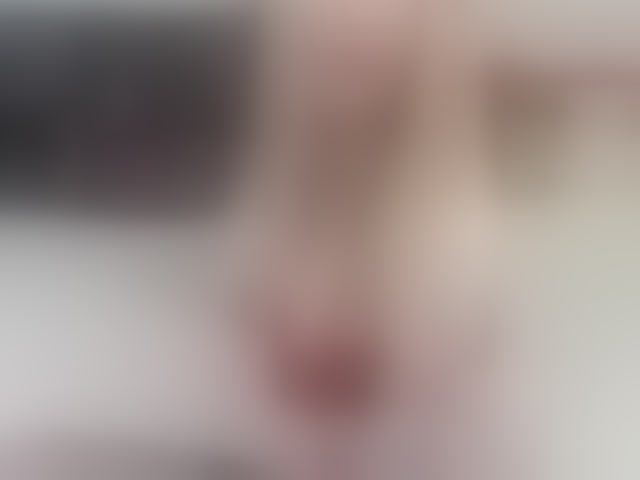 Live sex webcam photo for yourkrissnew1 #294065847