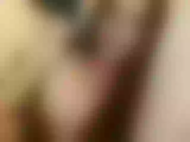 Live sex webcam photo for yourqueenmika #290286303