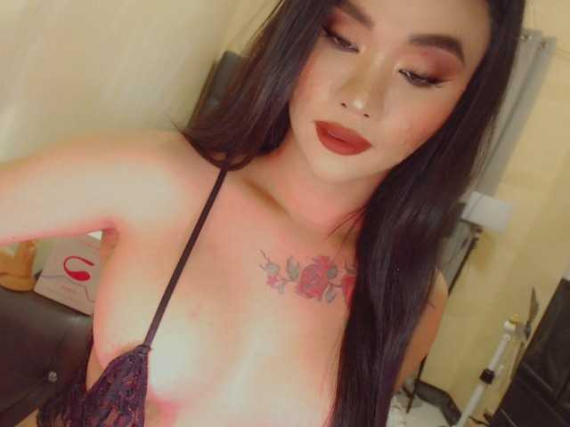 Live sex webcam photo for yourqueenmika #294288818