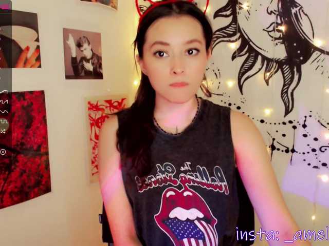 Live sex webcam photo for yoursia #271831049