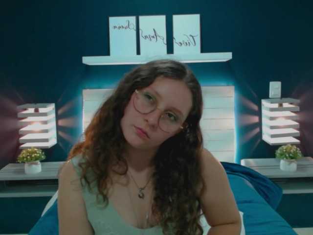 Live sex webcam photo for yoursweet-amy #276504759