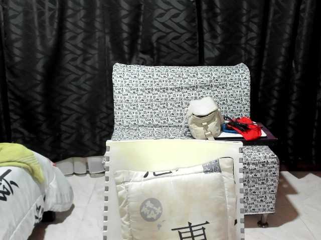 Live sex webcam photo for youth-lust69 #291463353