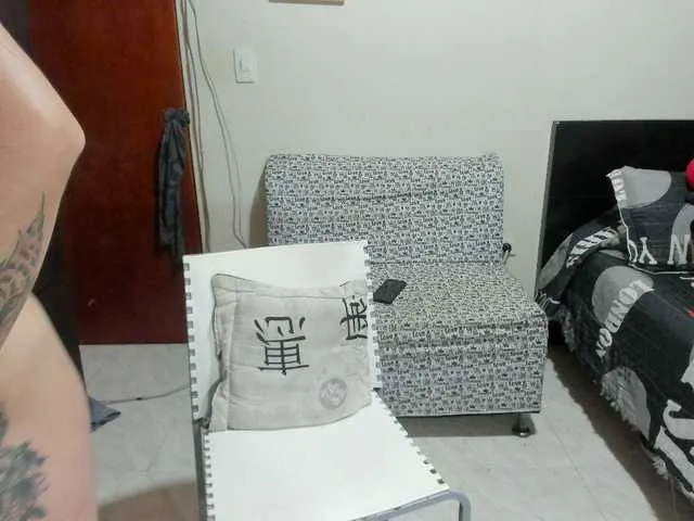 Live sex webcam photo for youth-lust69 #292118595