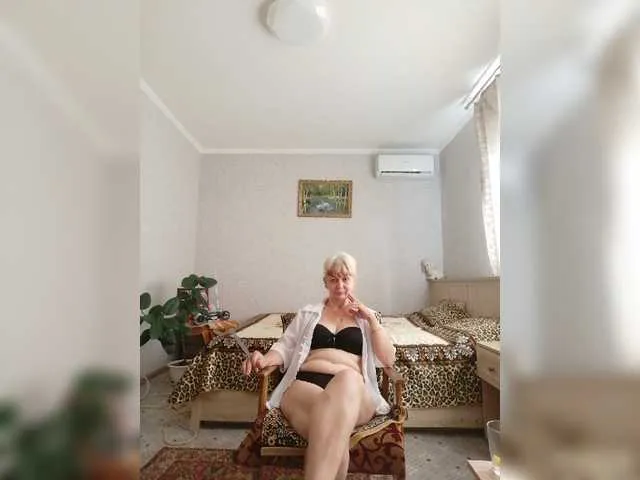 Live sex webcam photo for yscromnay #276291224