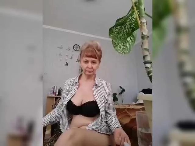 Live sex webcam photo for yscromnay #290588138