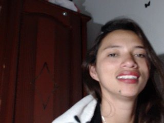 Live sex webcam photo for yulissak #191151521