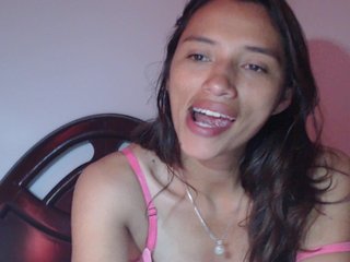 Live sex webcam photo for yulissak #192651358