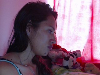 Live sex webcam photo for yulissak #193602715