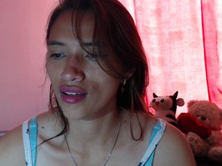 Live sex webcam photo for yulissak #195891845