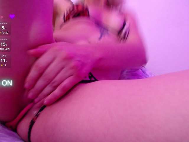 Live sex webcam photo for yulittlestar28 #291242365