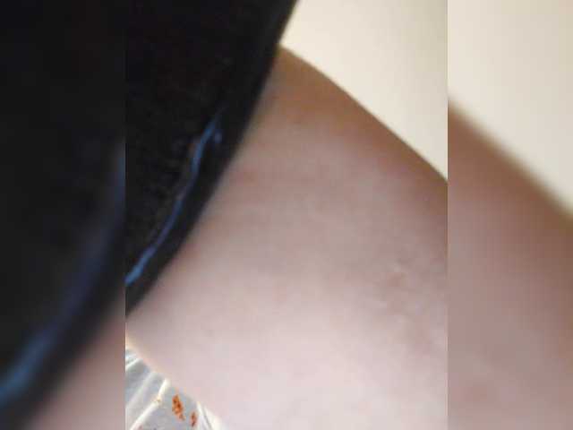 Live sex webcam photo for yulittlestar28 #291524720