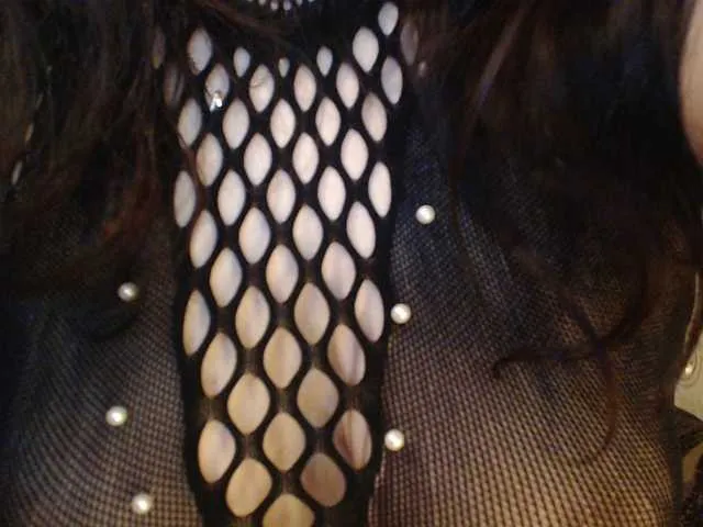 Live sex webcam photo for yuliyazai #290817684