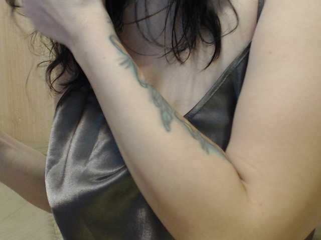 Live sex webcam photo for yuliyazai #291175227