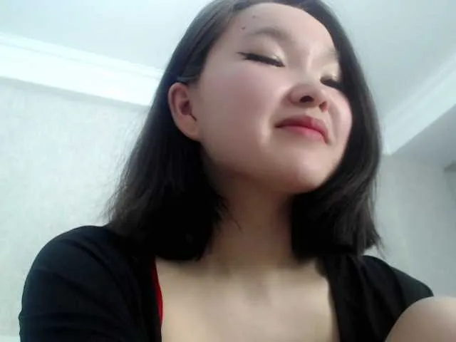 Live sex webcam photo for yupichu #288056190