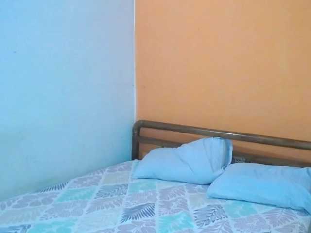 Live sex webcam photo for yurley091 #272054611