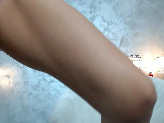 Live sex webcam photo for yuukenzi #288056403