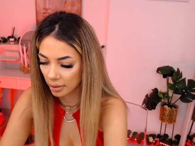 Live sex webcam photo for yuukenzi #290894667