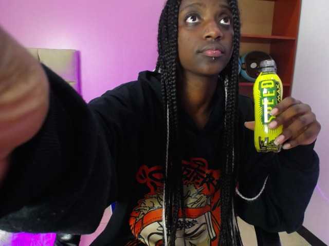 Live sex webcam photo for yuya141 #277266243