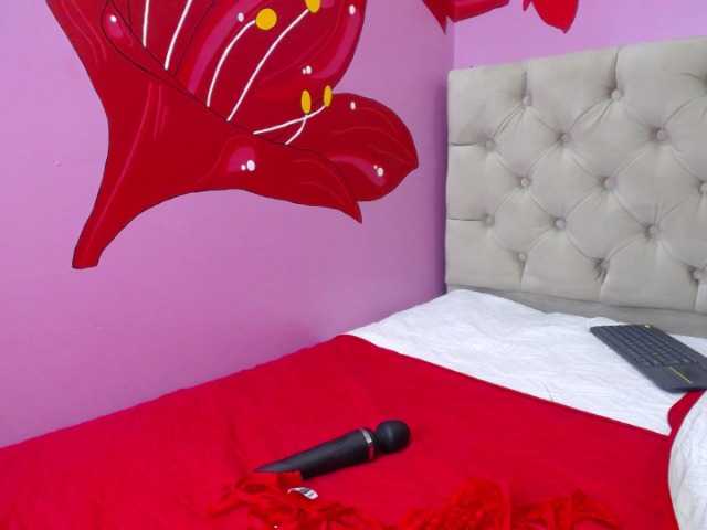 Live sex webcam photo for yuya141 #277656594