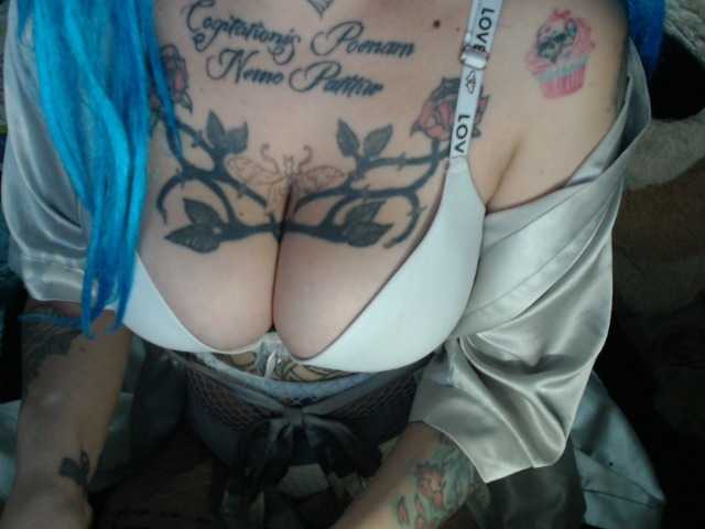 Live sex webcam photo for zafisex92 #290702601