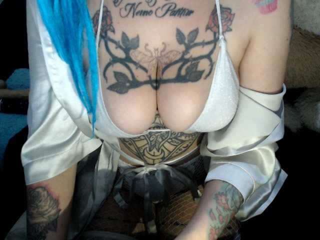 Live sex webcam photo for zafisex92 #291181428