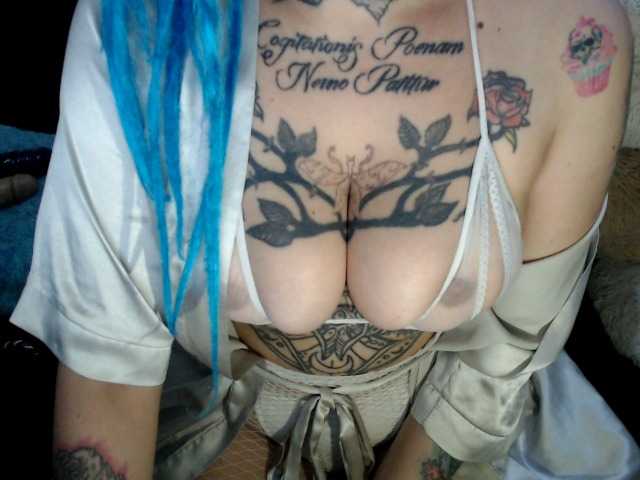 Live sex webcam photo for zafisex92 #291352837