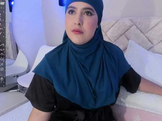 Live sex webcam photo for zahiid-a #277480167