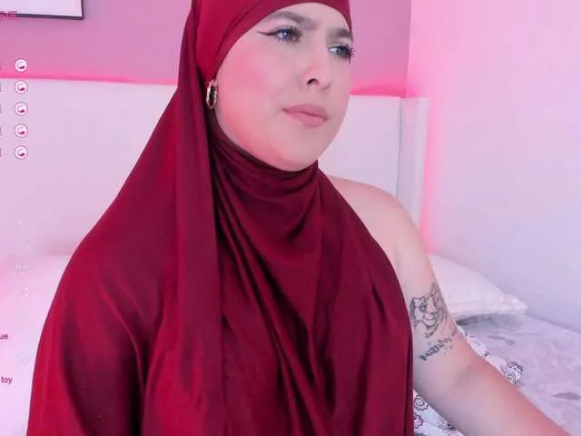 Live sex webcam photo for zahiid-a #290188107