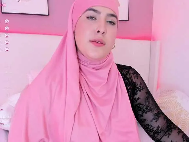 Live sex webcam photo for zahiid-a #290319272