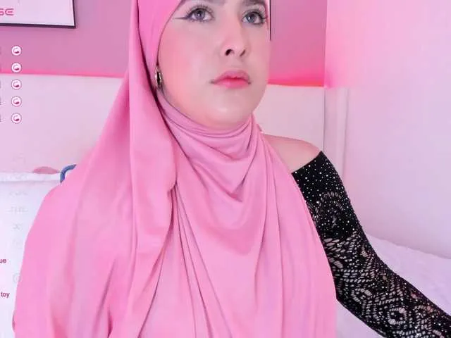 Live sex webcam photo for zahiid-a #290371746