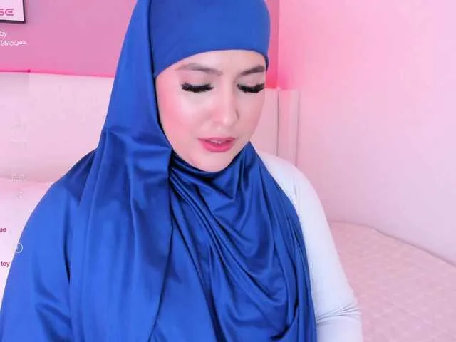 Live sex webcam photo for zahiid-a #290625588