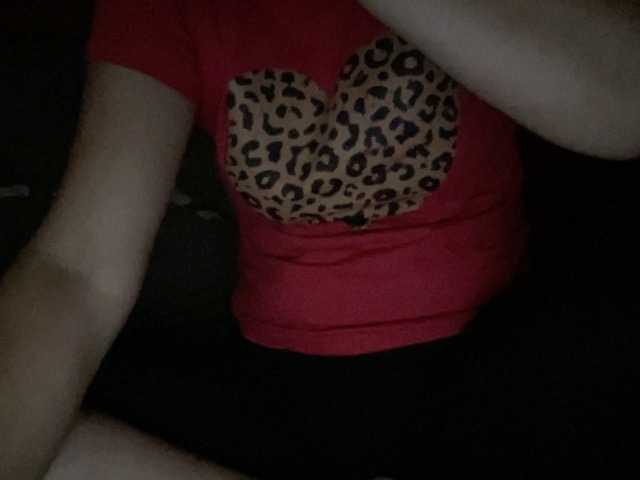 Live sex webcam photo for zarakismi #275714690