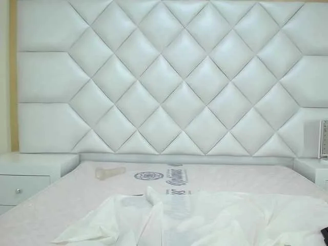 Live sex webcam photo for zaramuller #273942682