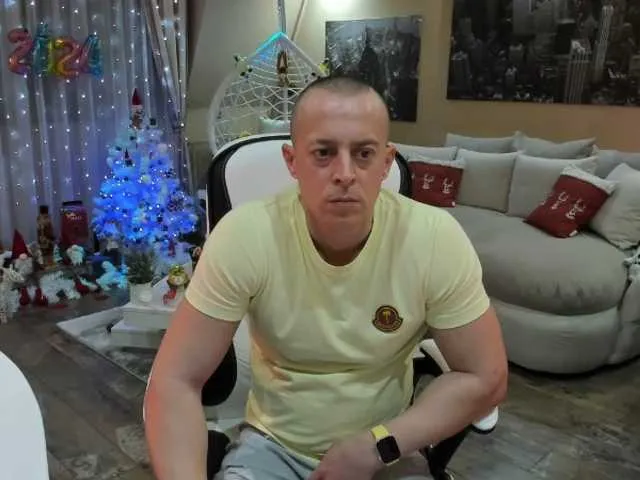 Live sex webcam photo for zeeuus84 #277063017