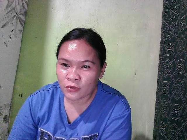 Live sex webcam photo for zelle-pinay27 #275551383