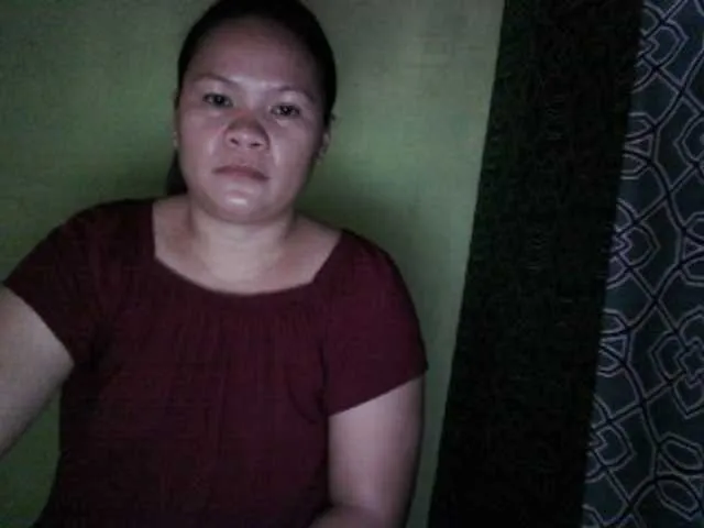 Live sex webcam photo for zelle-pinay27 #275583385