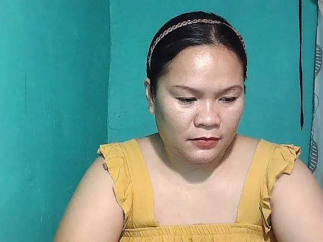 Live sex webcam photo for zelle-pinay27 #276094421