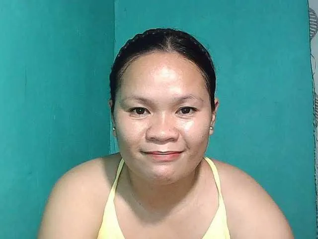 Live sex webcam photo for zelle-pinay27 #276205311