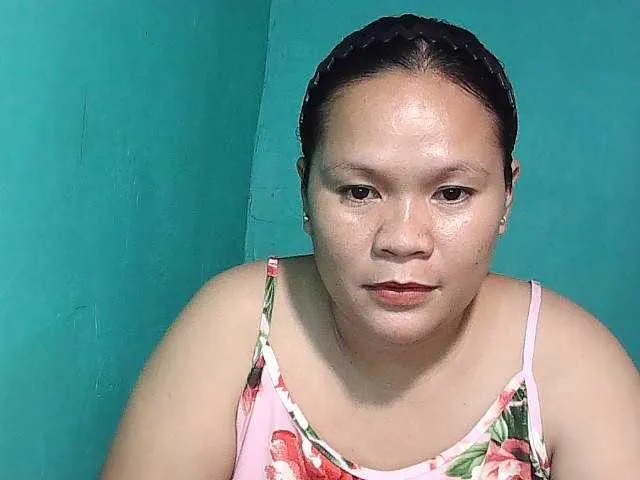 Live sex webcam photo for zelle-pinay27 #276247890