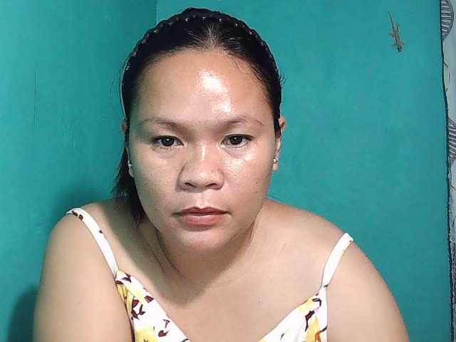 Live sex webcam photo for zelle-pinay27 #276286050
